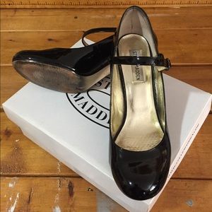 Steve Madden “Luvvy” Black Patent Heels